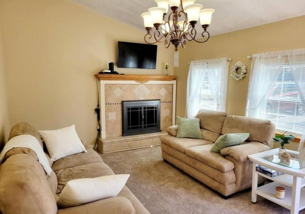 Villa The Family Getaway à Tobyhanna Extérieur photo